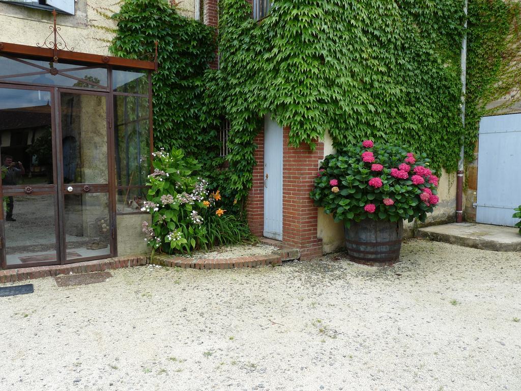 Bed and Breakfast Le Pouy Termes-d'Armagnac Exterior foto